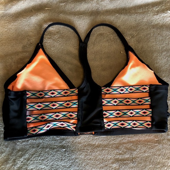 Swimsuit - Picture 2 of 3